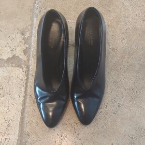 Via Spiga Black Heels Sleek Minimalist Design Size 7